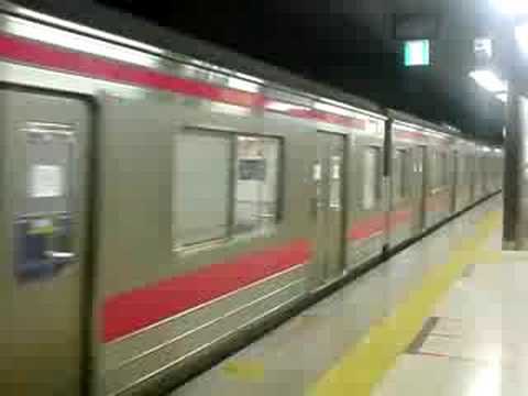 京葉線２０５系発車
