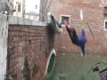 Video - Chioggia in canoa durante l'acqua alta