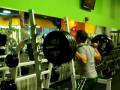 videos de Me a UNCG student squating 405lbs. at the gym