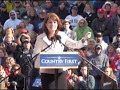 Palin makes pitch in Lancaster