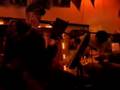 videos de Lois - Canti dai Mobilifici - Reading Le Trottoir 6/04 - 2°