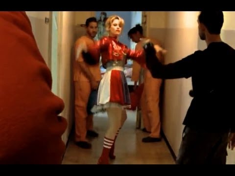 לצפייה ישירה סקס - העבריין מציע לענבל, אורנה ונעמי כפית תסריט חדש ומפתיע: סצנת סקס עם הבורר החדש! כיצד יגיבו? העונה החדשה של הבורר, החל מה-16/10 ב-HOT3 ובחינם בכל...