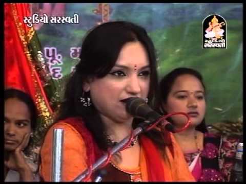 Man Mor Bani Thangat Kare - Sangeeta Labadiya - Santvani - Rajkot Live