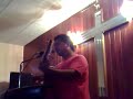 HERMANO YONI CANTANDO EN ZORROZA
