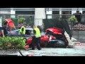 video dan gambar kemalangan ferrari langgar teksi di singapura