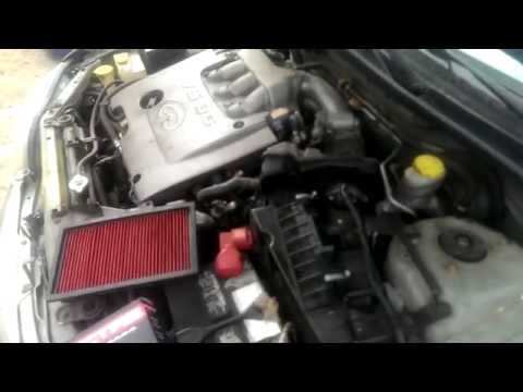 Replacing the Air Filter on a Infiniti I35