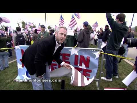 Breitbart - www.foundingbloggers.com Andrew Breitbart Confronts Hateful Protesters At Right Nation 2010 In the name of 'ending the hate' Democratic Party Protesters use ...