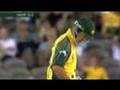 thecricfanclub.com | Ricky Ponting plays the pull shot