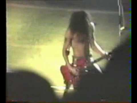 GnR You could be mine (MusicVideo Shoot) screen 1