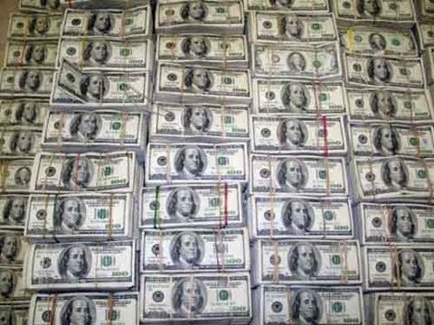 documents - WASHINGTON — As financial markets shuddered and then nearly imploded in 2008, the Federal Reserve opened its vault to the world on a scope much wider and dee...