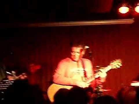 Peter Combe sings Parcel in the Post