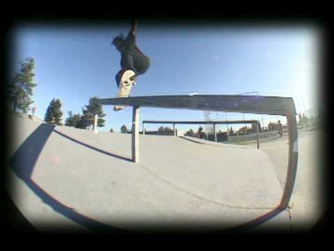 BMX BIKES TRICKS STUNTS CRASHES