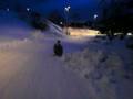 videos de Ben on the icy street in Molde.MOV