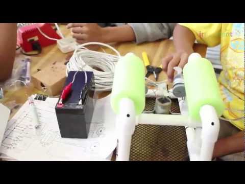 perching robot - Students at Iridescent's 2011 summer camp built an underwater SeaPerch and learned about robotics, electronics, engineering design, and prototyping. One of t...