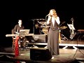 Vania Bastos canta \"Eu nao existo sem voce\" em Brasilia Vania Bastos canta \"Eu nao existo sem voce\" em Brasilia