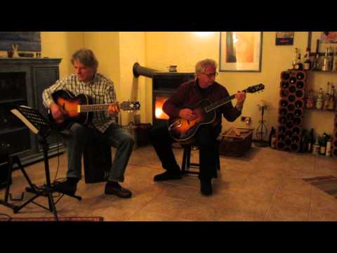 how to discover apache version