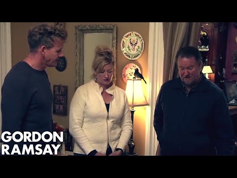 Disorganised Hotel Doesn't Have a Payroll! | Hotel Hell