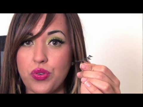 how to remove eyelash glue