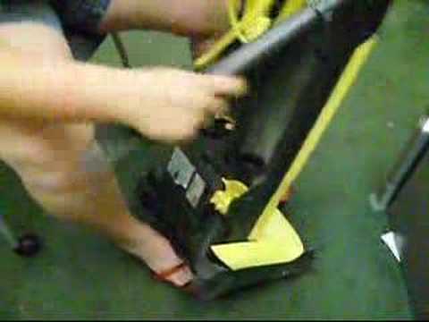 how to unclog hose on vacuum