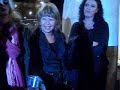 Mi è piaciuto un video di @YouTube http://t.co/q7o4qifq Grillo dopo lo spettacolo BS 31dic2011