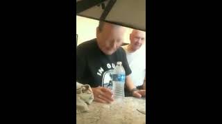 ملايين المشاهدات لـ مسنة تخدع زوجها في مقلب مضحك!