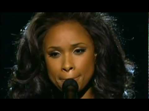 Tributo: la noche de los Grammy fue la noche de Whitney Houston