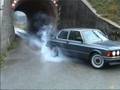 bmw 323i e21 crash mit 60 an einen Baum