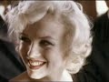 Questa è la tesina che ho fatto per gli esami della quinta superiore dell'anno scorso.La tesina è incentrata sulla mitica Marylin Questa è la tesina che ho fatto per gli esami della quinta superiore dell'anno scorso.La tesina è incentrata sulla mitica Marylin Monroe,facendone capire gli aspetti della perona e della star...questa parte ha come collegamento la Storia con Kohn Frizgerald Kennedy,La letteratura italiana con Pier Paolo Pasolini e la Storia dell'arte con il pittore Mimmo Rotella...spero che vi piaccia (in origine io parlavo...ma ho preferito mettere per scritto ciò che dicevo,perchè non ho una gran voce) comunque è piaciuta ai professori che avevo all'esame...fatemi sapere