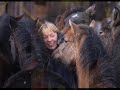 je tiens � offrir ce montage fait de mes propres mains � tous les fans de chevaux
voila bonne vid�o!
http://world-equin.skyrock.com
http://dream-your-world.superforum.fr