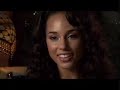 WHAT IS AN ICONOCLAST? Alicia Keys