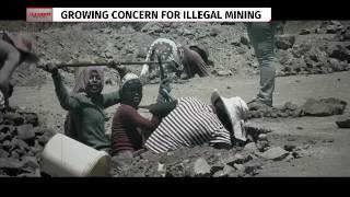 Mine closure leads miners to roadside