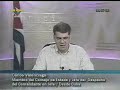 (http://el-acertijo-cretino.blogspot.com/2006/08/fidel-no-esta-muerto-solo-de-parranda.html)
la decisi�n fue anunciada en la noche de este lunes por el jefe del despacho presidencial, carlos valenciaga, a trav�s de la lectura de una proclama firmada de pu�o y letra por fidel castro a las 6:22 de la tarde. las razones para esta decisi�n obedecen a una operaci�n quir�rgica por un problema gastrointestinal que lo mantendr�n de reposo obligado por varias semanas, y como estrategia para enfrentar las acciones emprendidas por el gobierno de bush contra la isla.