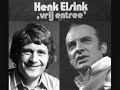 Ter ere van de honderdste en laatste aflevering van het VARA-radioprogramma 'Vrij Entree' had Henk Elsink Wim Sonneveld te gast. Uit 1969. Met oa Tearoom Tango, Ome Thijs, Piano-an, Patertje Pieter, Frater Venantius, Nee we noemen geen namen (Wim Kan), Wat bent u bruin madam (Toon Hermans), Margootje, Michelle, Marjoleine, Striptease, Holiday voor steden, Aan de Amsterdamse grachten, Water bij de wijn, Een fijn vak, Daar is de orgelman, Maria Magdalena, Nikkelen Nelis, Snor