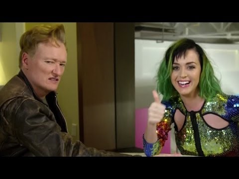 opening - Best Moments from MTV Movie Awards ▻▻ http://bit.ly/1n5Ob8B More Celebrity News ▻▻ http://bit.ly/SubClevverNews To say that Conan O'Brien brought some major ...
