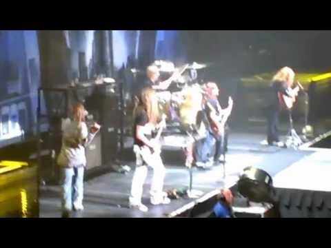 Little Suzi Mohegan Sun Arena