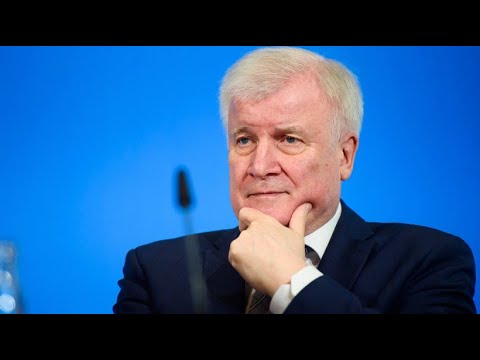 Combat 18: Bundesinnenminister Seehofer verbietet r ...