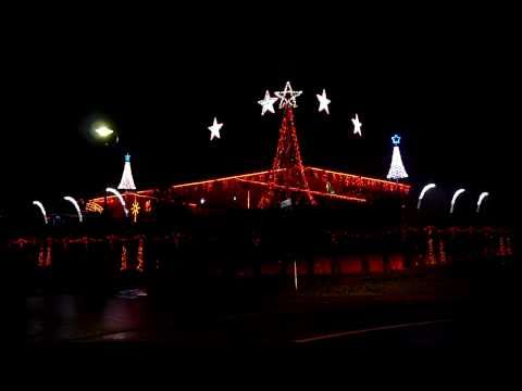 aussiexmas - Chicken Dance by 