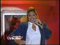 MARIELA  VALENCIA  Un señor vals