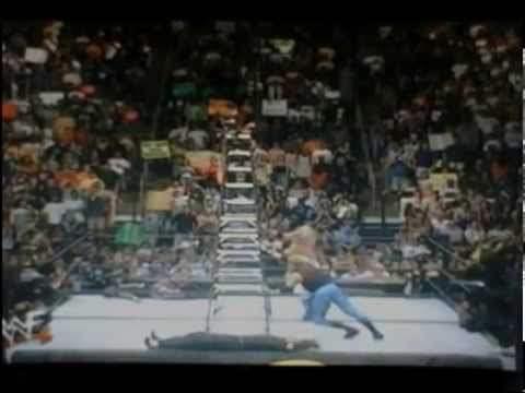 WWF/WWE/ECW Extreme Moments, Accidents & Cool Wrestling Moves