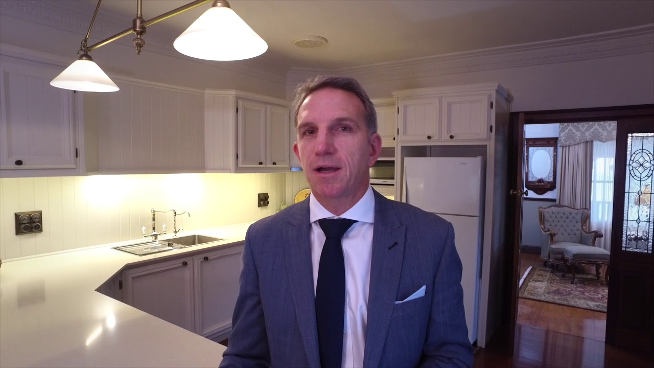 62 Cabbage Tree Lane, Fairy Meadow