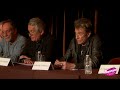 johnny hallyday � la tour eiffel - le mensuel johnny hallyday en conf�rence de presse et en concert priv� au premier �tage de la tour eiffel � paris le 3 d�cembre 2011. pr�sentation de sa tourn�e mondiale 2012 avec en premi�re partie, louis bertignac.