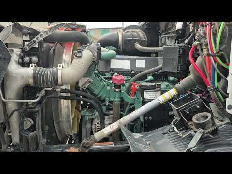 2024 VOLVO VHD84B Dump Trucks | Platinum Group (3)