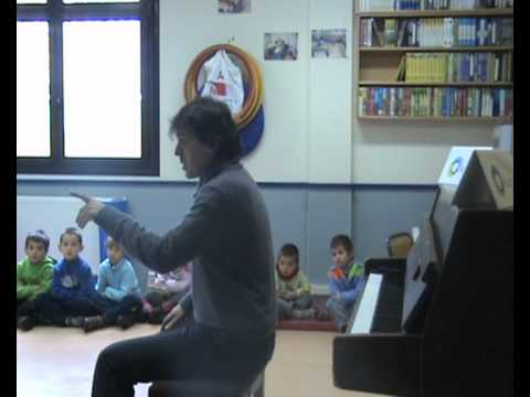 Pianojolea - Piano jolea etorri zen Txinkorta ikastetxera eta oso ondo pasatu genuen berarekin.