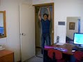 Portable Doorway Chin-up Bar Demonstration