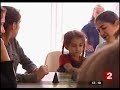 Les Francais construisent, les Roumains habitent Les Francais construisent, les Roumains habitent