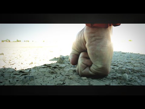 adobe after effects - This is just a quick test of the effect that they do in the man of steel film when they make superman fly! Edited in Adobe Premiere pro and effects done in A...