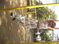 N�NICA tentando subir numa barra