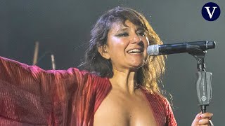 Amaral se desnuda en Sonorama por la libertad de las mujeres: "Nadie puede arrebatarnos la dignidad"