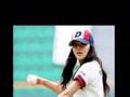 [노컷] 박시연, 원년 유니폼 입고 '와인드업'