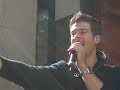 Robin Thicke at Borders NYC